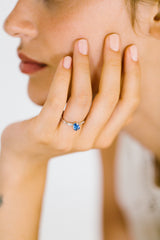 Anell Blue Sapphire Romance · 0,86 ct - Roosik & Co - Anell