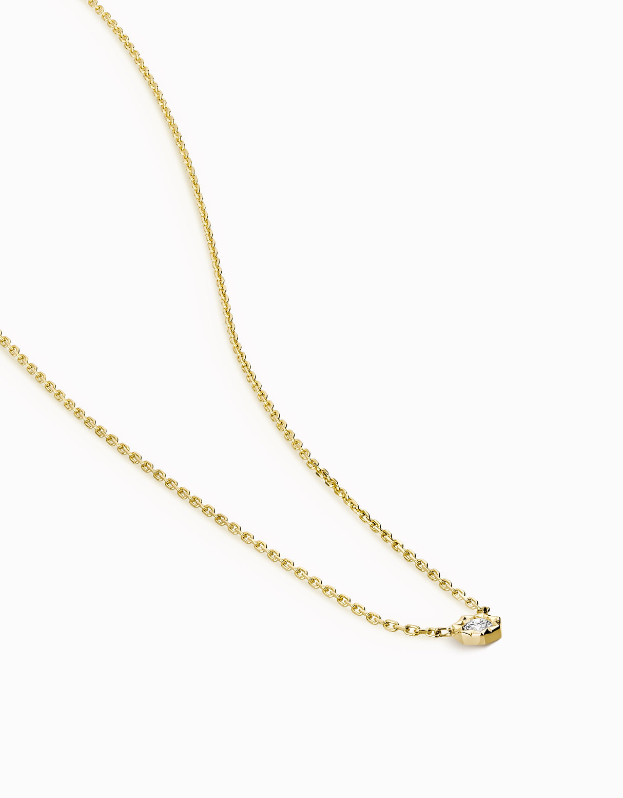 Diamond pendant 0.06ct · Yellow gold