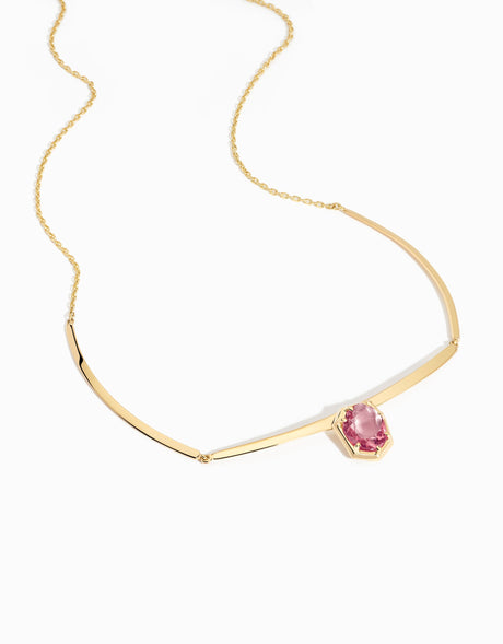 Colgante con zafiro rosa de diseño único