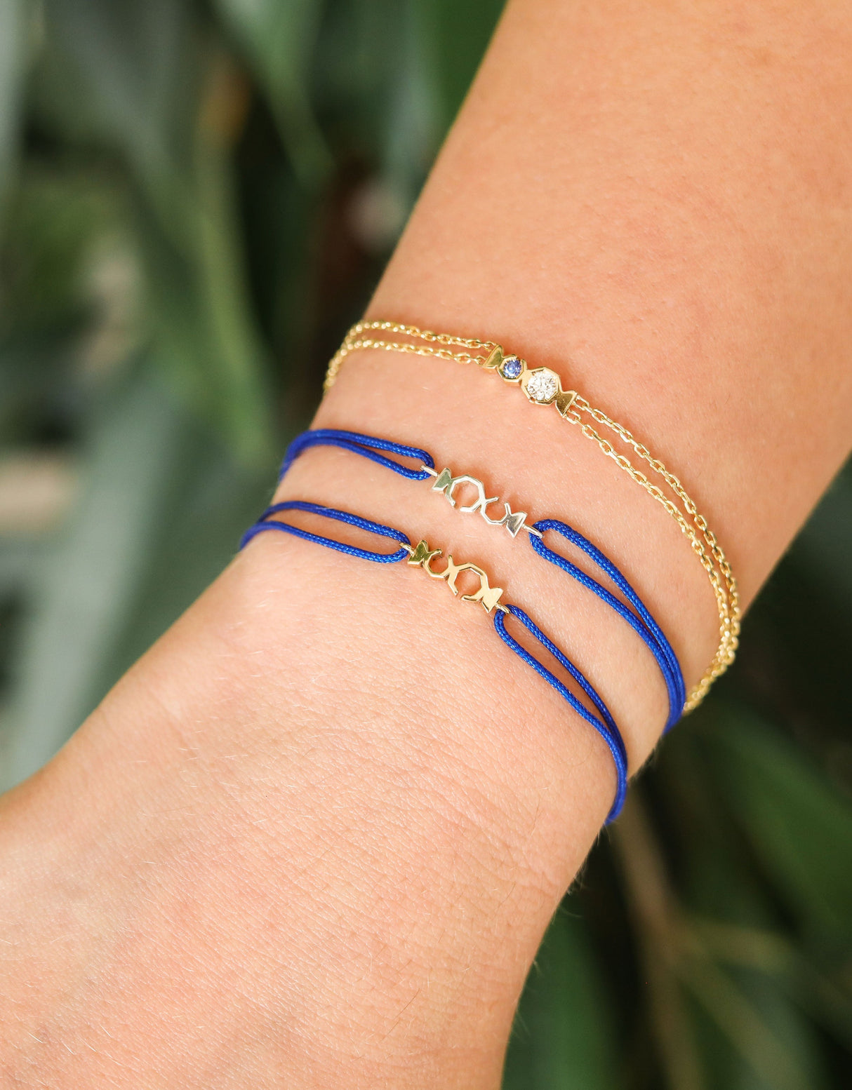 Astrid-21 Foundation Solidarity Bracelet · Blue Sapphire